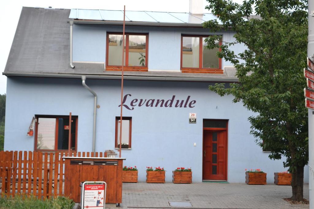 Levandule 브르노 외부 사진